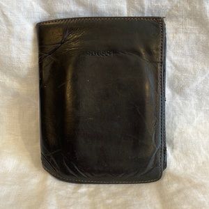 M0851 Large Leather Billfold Wallet